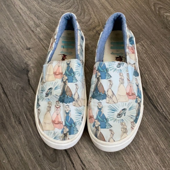 Toms Shoes Disney Cinderella Toms Shoes Poshmark